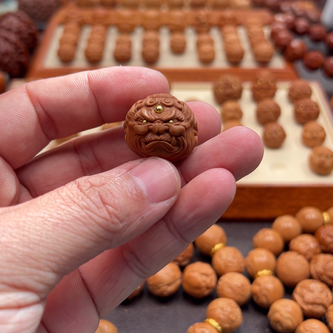 刀****儿2.3尺寸镶嵌款大黑天单颗