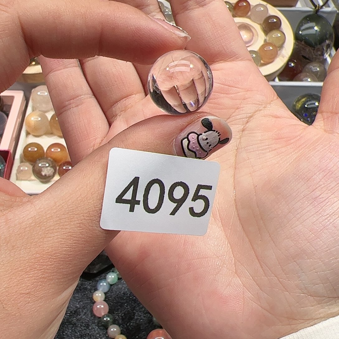 大型摆件（非配饰）未镶嵌水晶