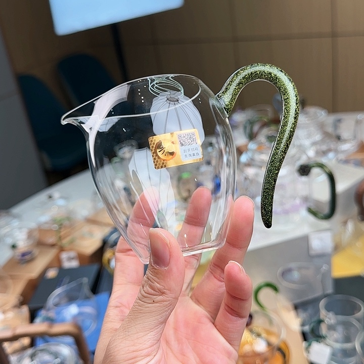 禾器黑金怡然公道杯