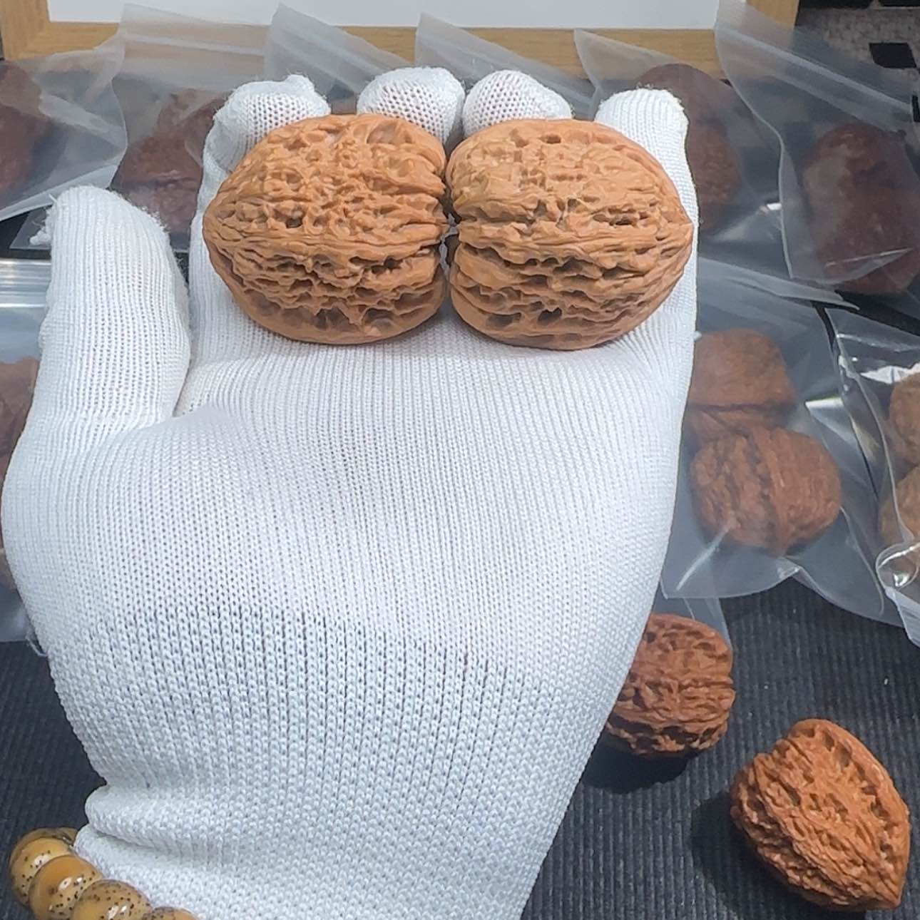 【闪购商品】文玩核桃把件南疆一代