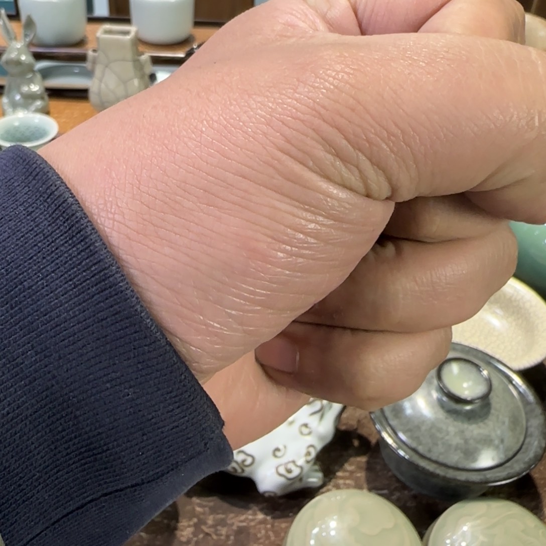 海*?我们的确是一个很好的朋友啊我也是醉了我