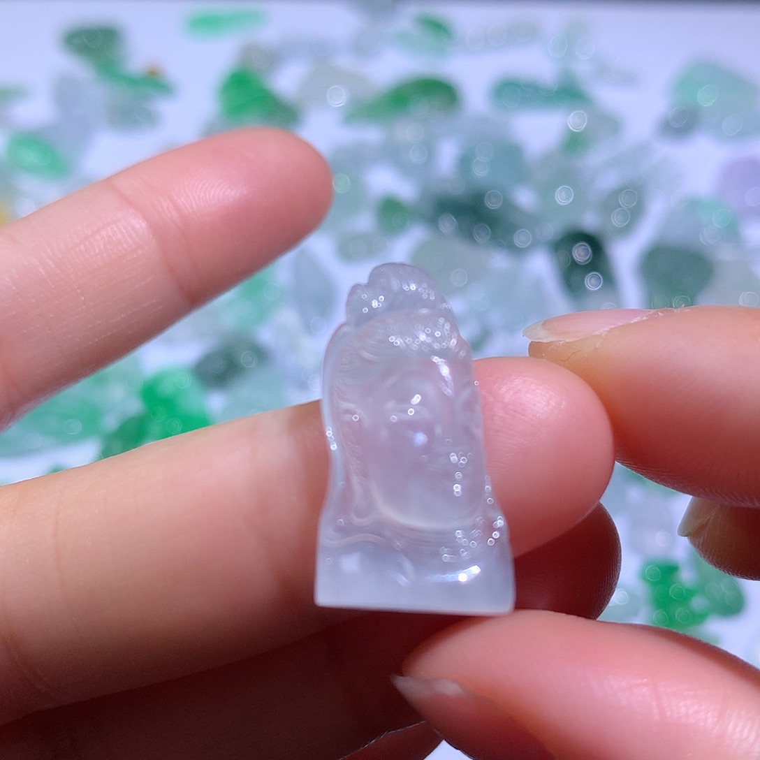 翡翠颈饰未镶嵌观音首