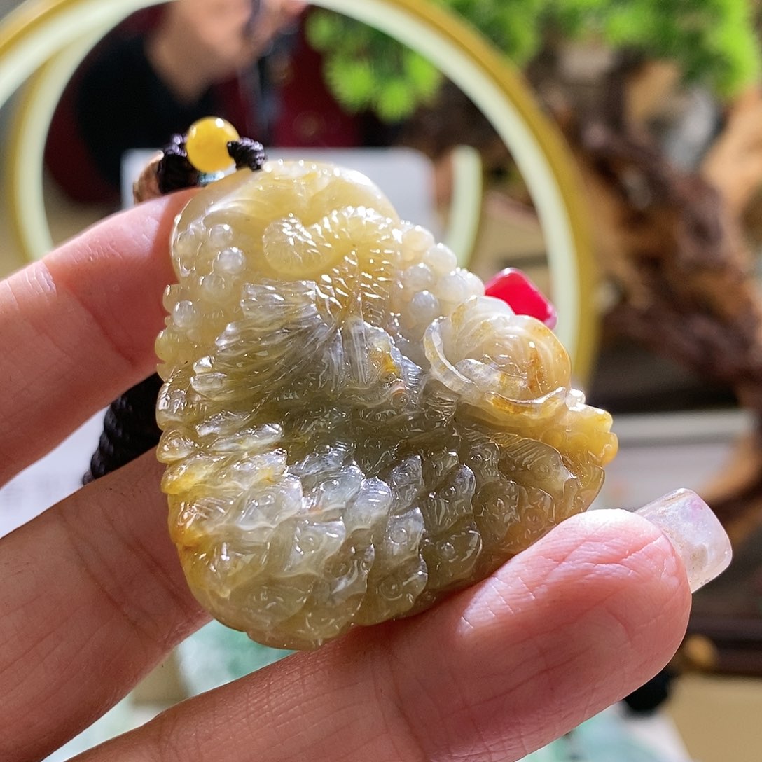 【闪购商品】翡翠颈饰未镶嵌凤凰