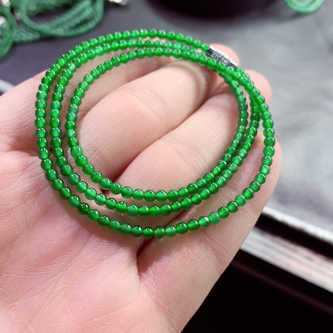 翡翠手链未镶嵌天然翡翠手链未镶嵌