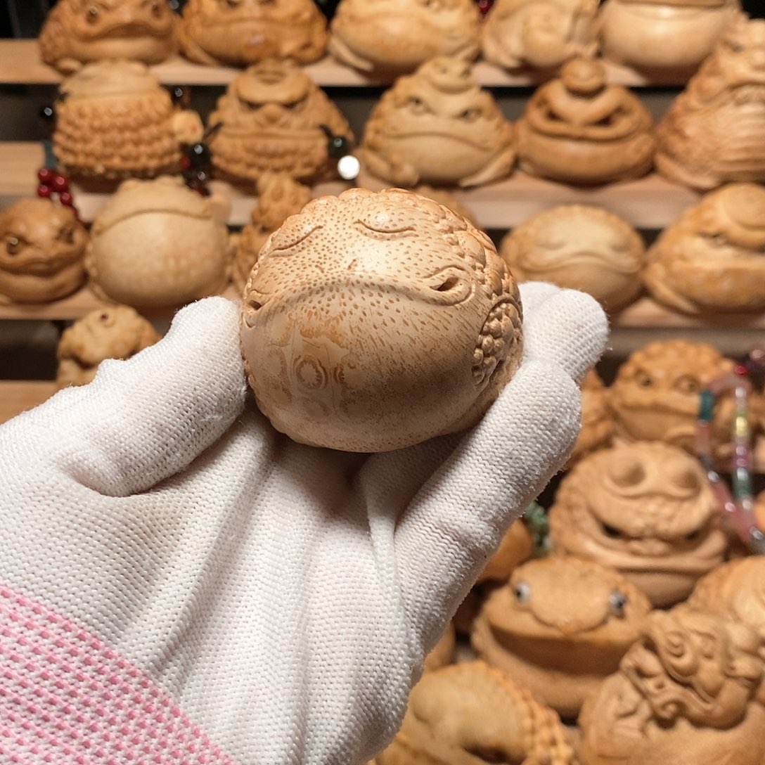 竹小竹根雕金蟾竹根雕