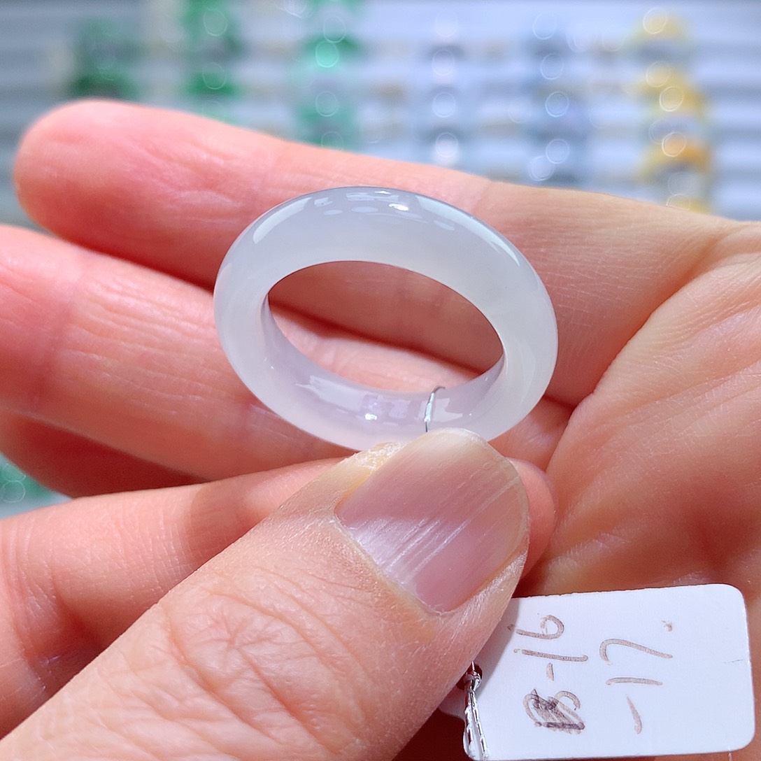 翡翠戒指未镶嵌16-17号