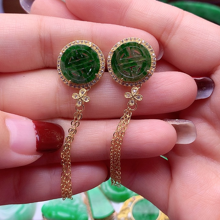 翡翠颈饰银S925镶嵌翡翠