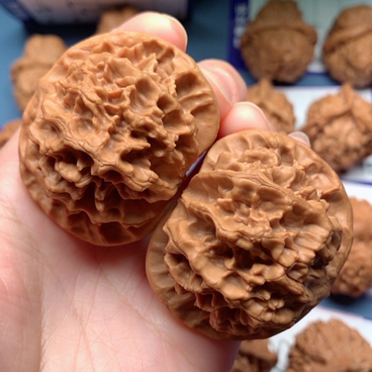 【闪购商品】文玩核桃把件帝王