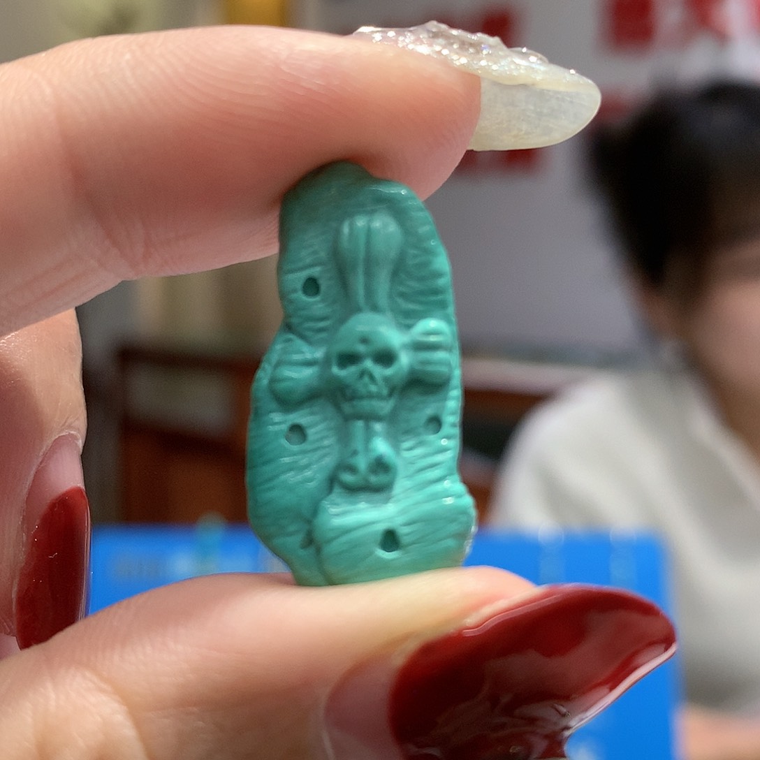 绿松石配饰未镶嵌