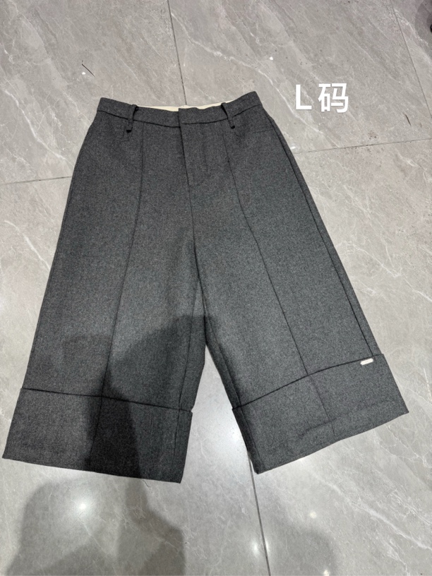 清仓2024秋冬款L码短裙