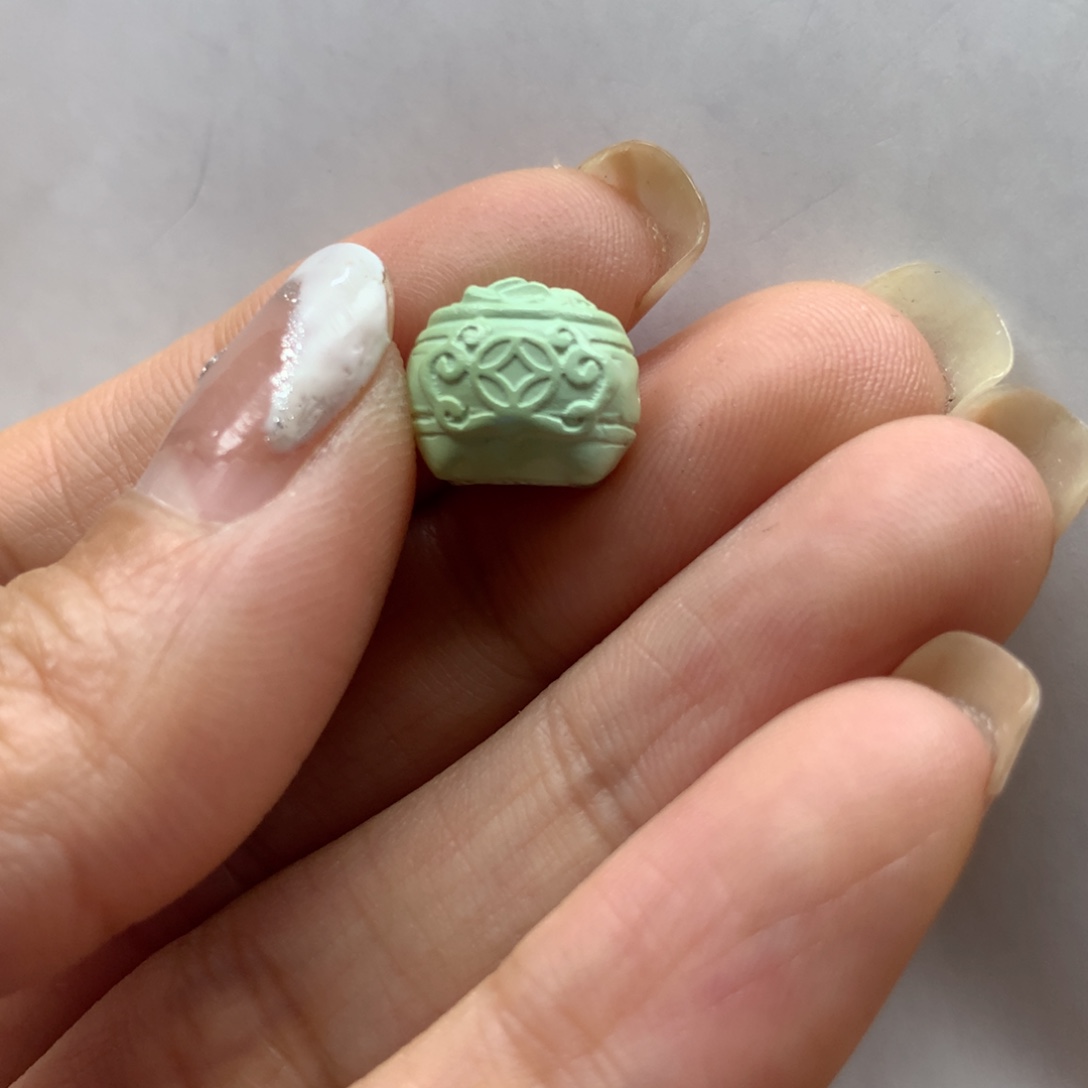 绿松石配饰未镶嵌