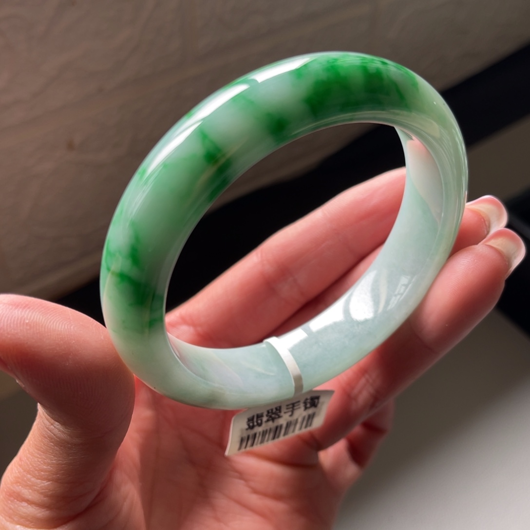 翡翠未镶嵌手镯58.8圈三天鉴赏期