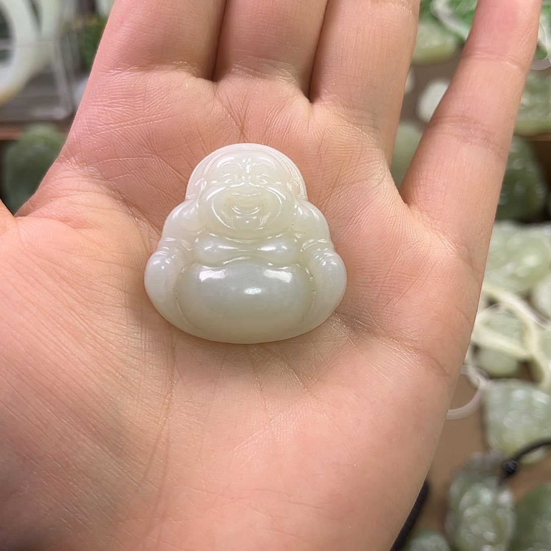 和田玉颈饰未镶嵌?***y