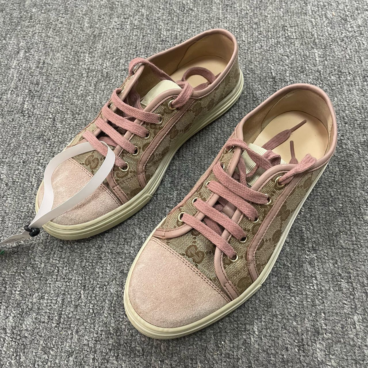 95新 GUCCI/古驰 百搭休闲时尚板鞋  37码/5767