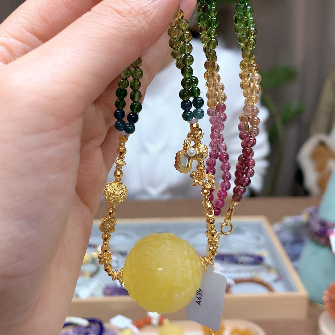 琥珀吊坠(不含链)未镶嵌