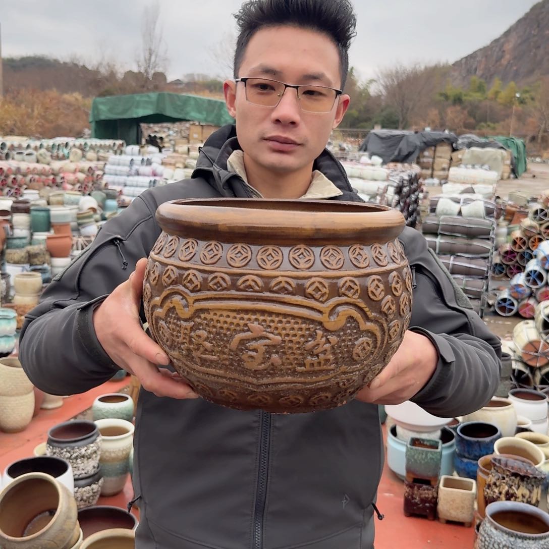 紫砂花盆口25高20（一个宝盆