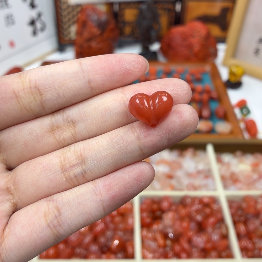 南红玛瑙未镶嵌配饰南红屁桃