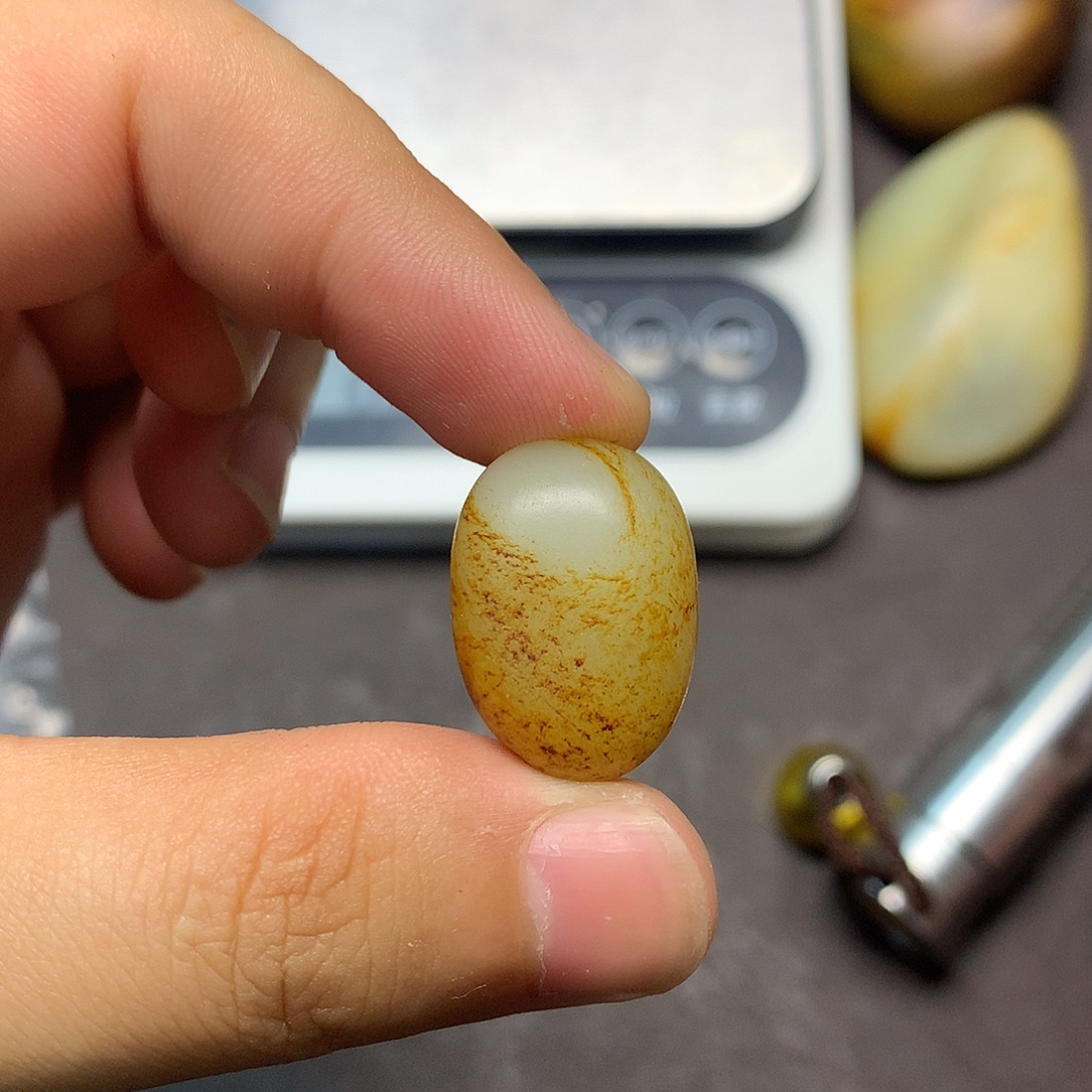 和田玉（糖玉）未镶嵌挂件