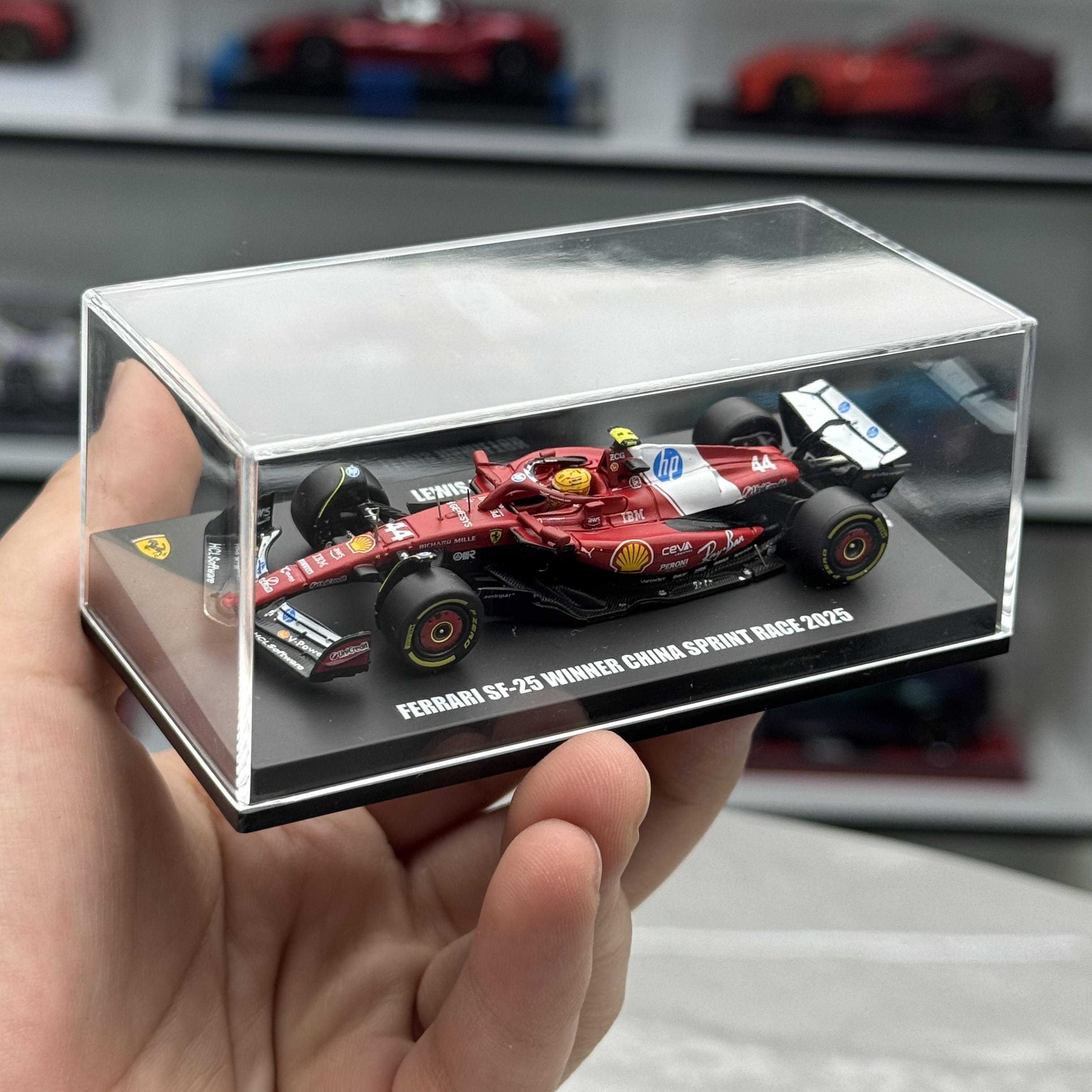 LOOKSMART1:64法拉利SF25 2025中国冲刺赛胜利汉密尔顿模型