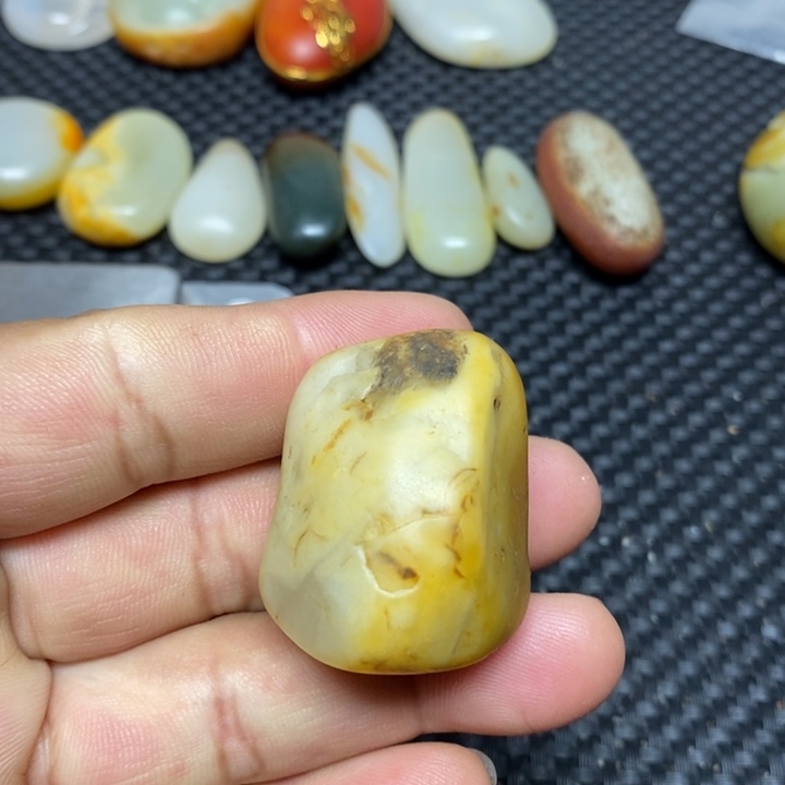 和田玉（白玉）珠宝奇石未镶嵌