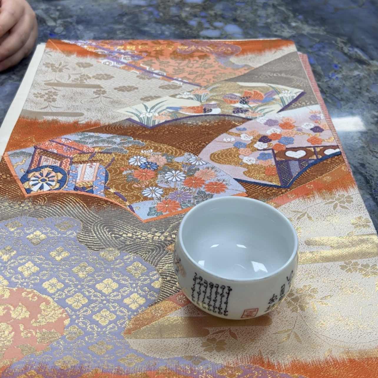 【闪购商品】陶瓷马克杯带盖勺