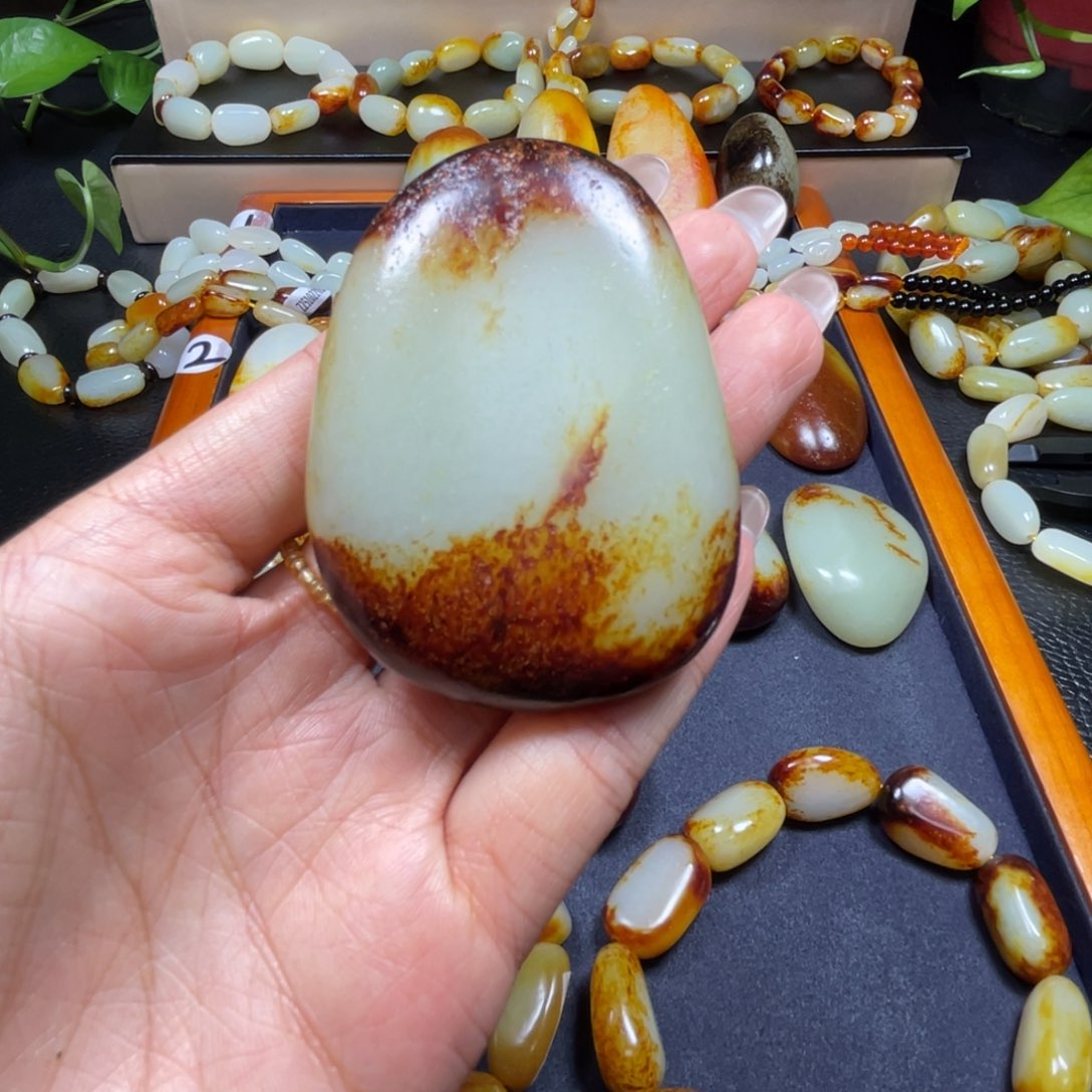 颈饰未镶嵌和田玉T***y