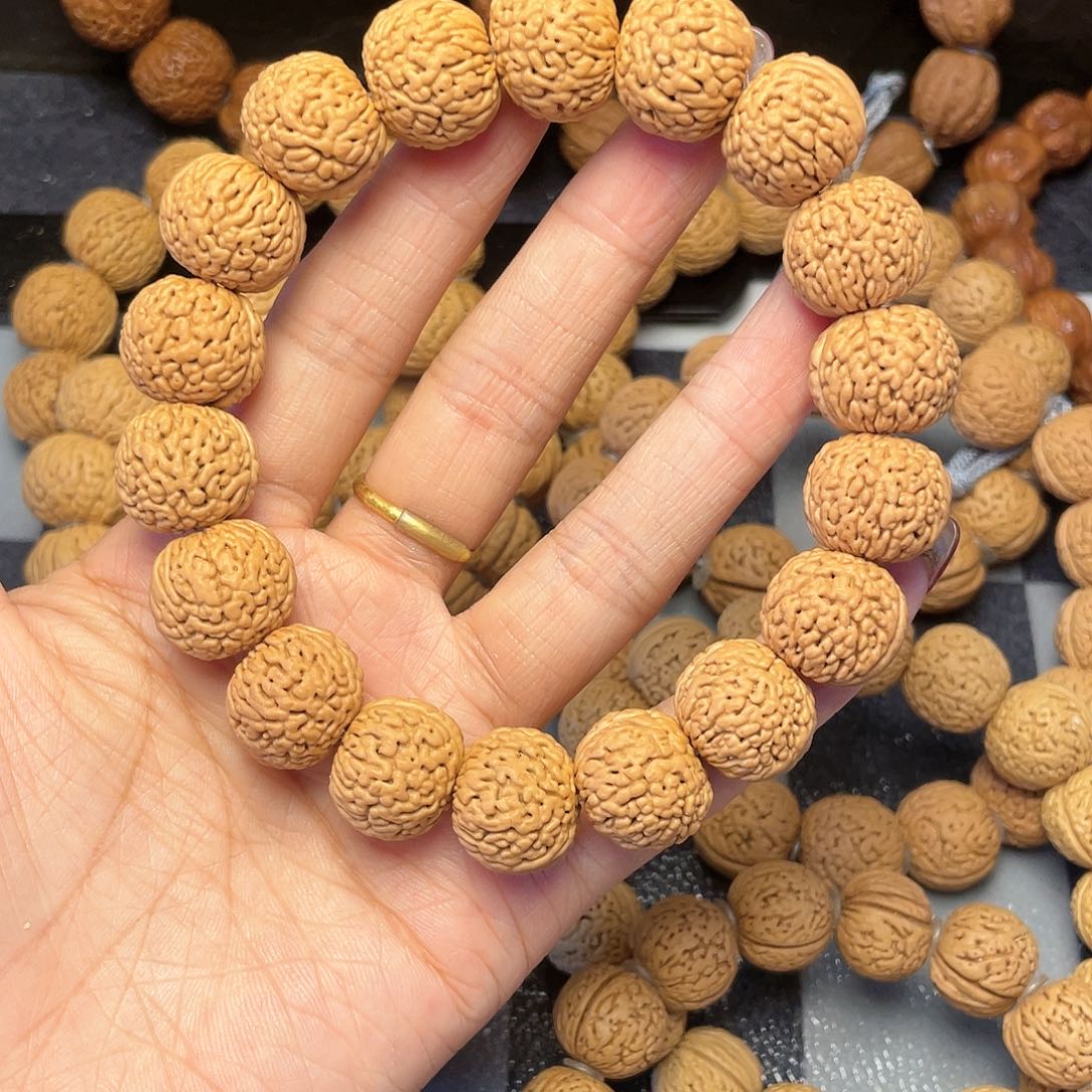 桃核手串我****我17满天星手串