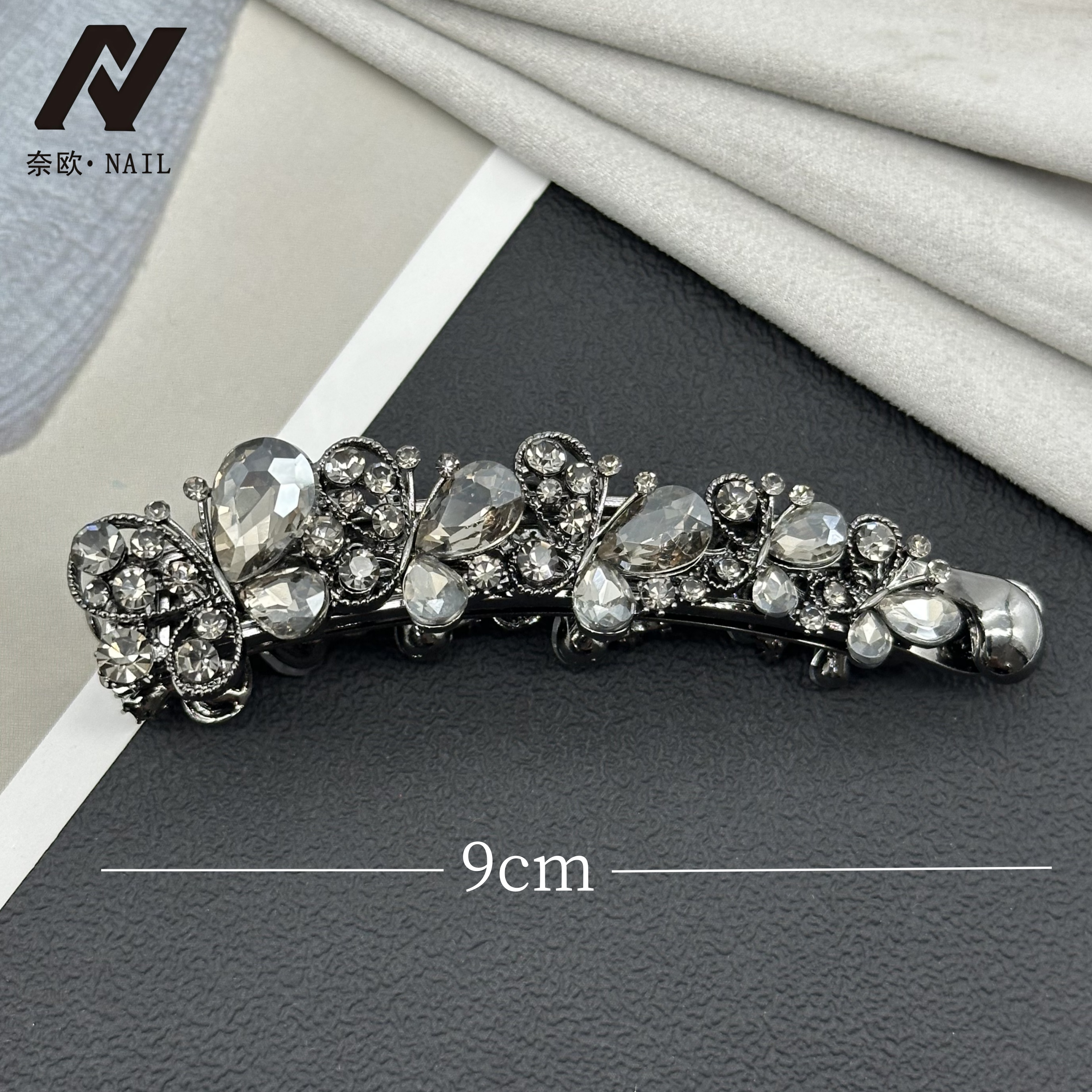 【NAIL·奈欧】设计师系列6121蝴蝶香蕉夹扭扭夹竖夹