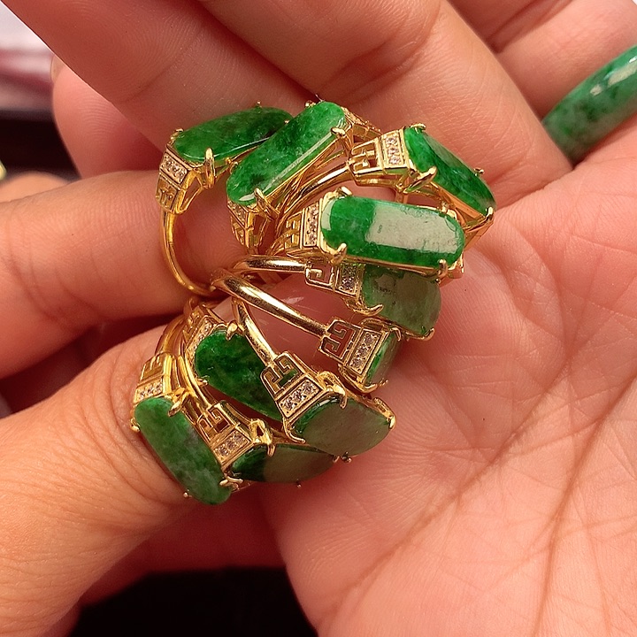 翡翠颈饰银S925镶嵌翡翠