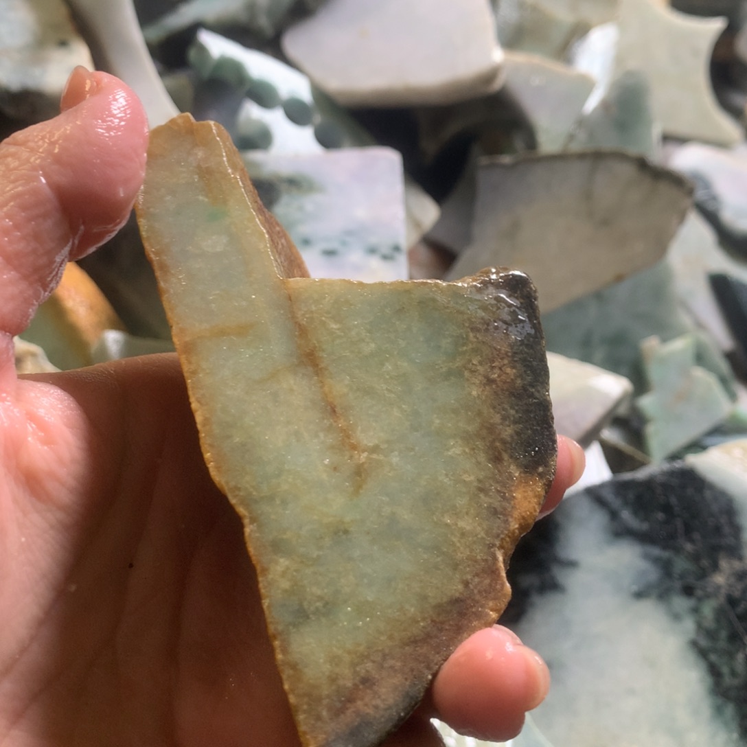 翡翠颈饰未镶嵌缅甸翡翠