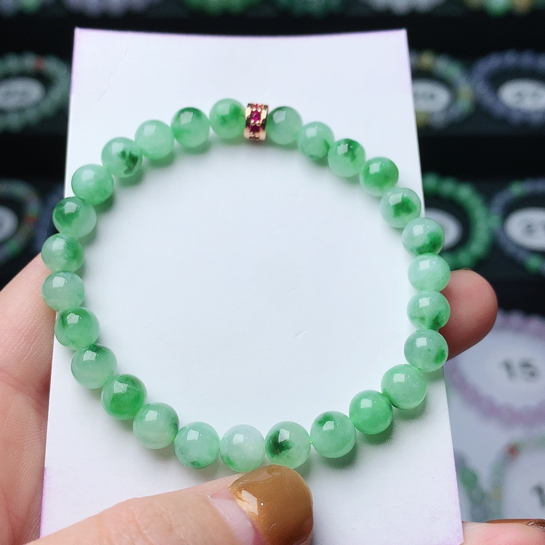 翡翠手链未镶嵌翡翠