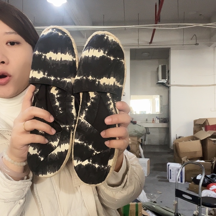 黑白布鞋40码发1双装