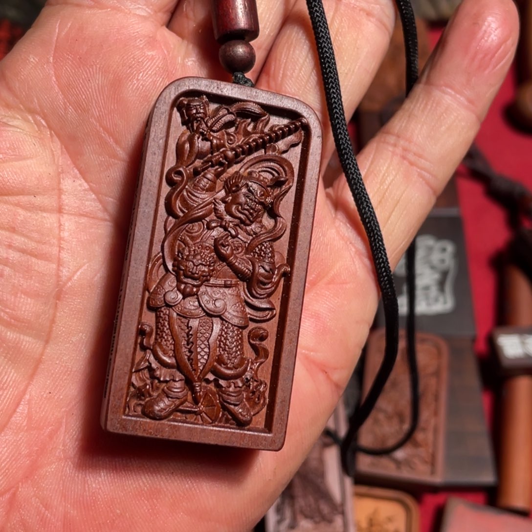 枣木雷击枣木雕刻看老板