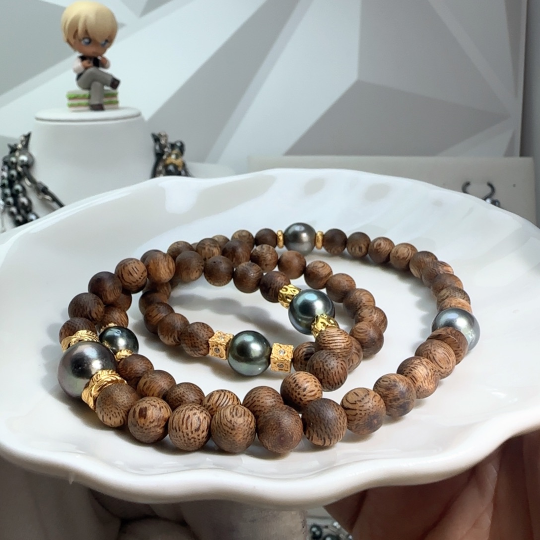 未镶嵌海水珍珠颈饰