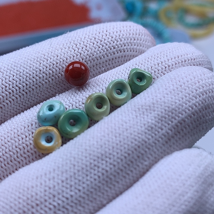 南红玛瑙未镶嵌珠宝奇石