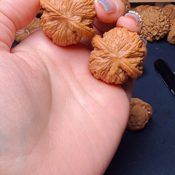 文玩核桃吊坠磨盘36