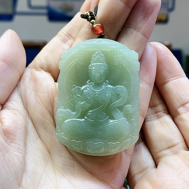 【闪购商品】颈饰未镶嵌和田玉