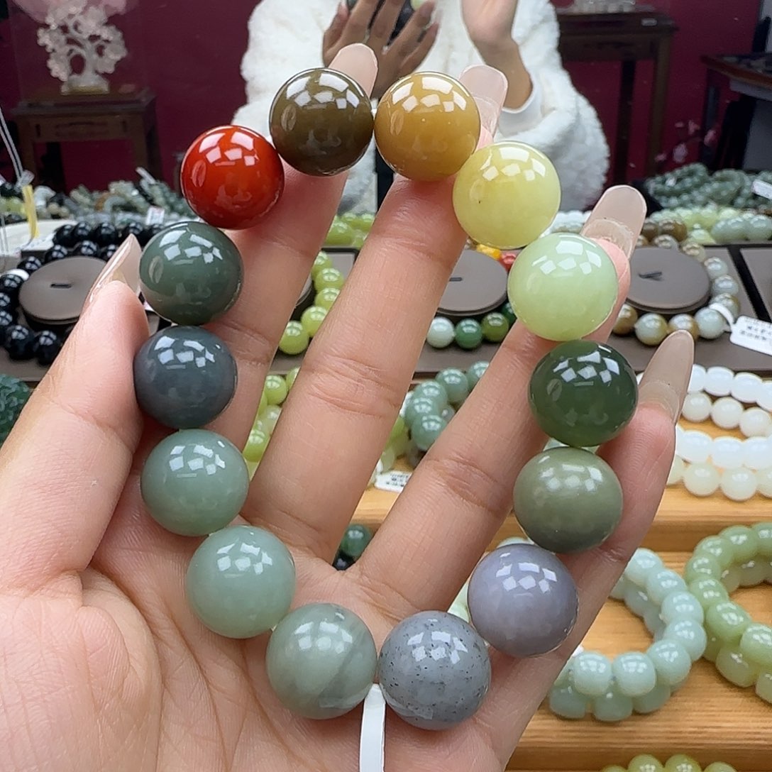 和田玉未镶嵌手链