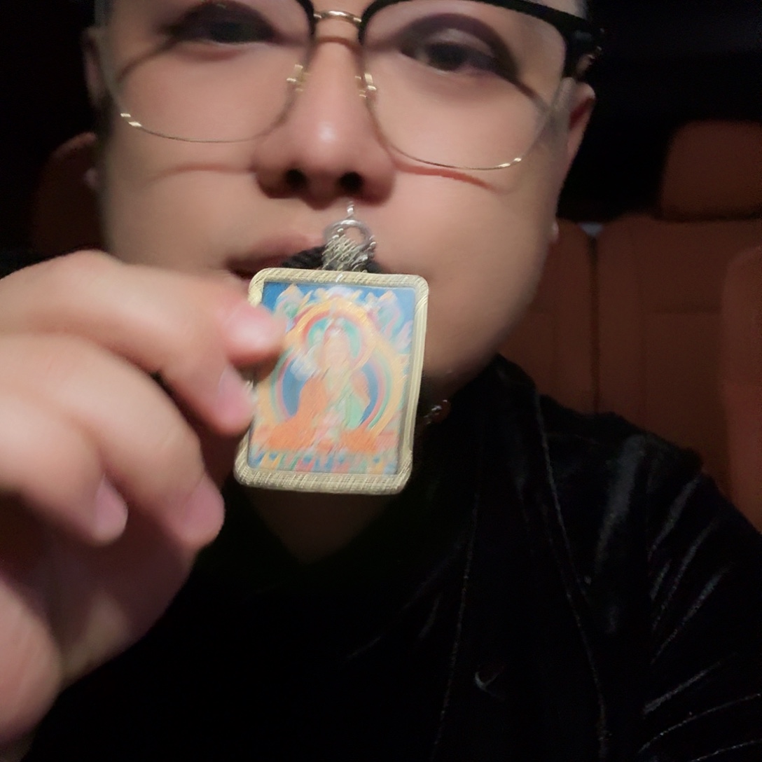 吊坠发发发发发发发发发