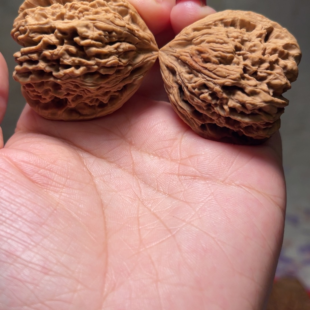 文玩核桃把件南疆