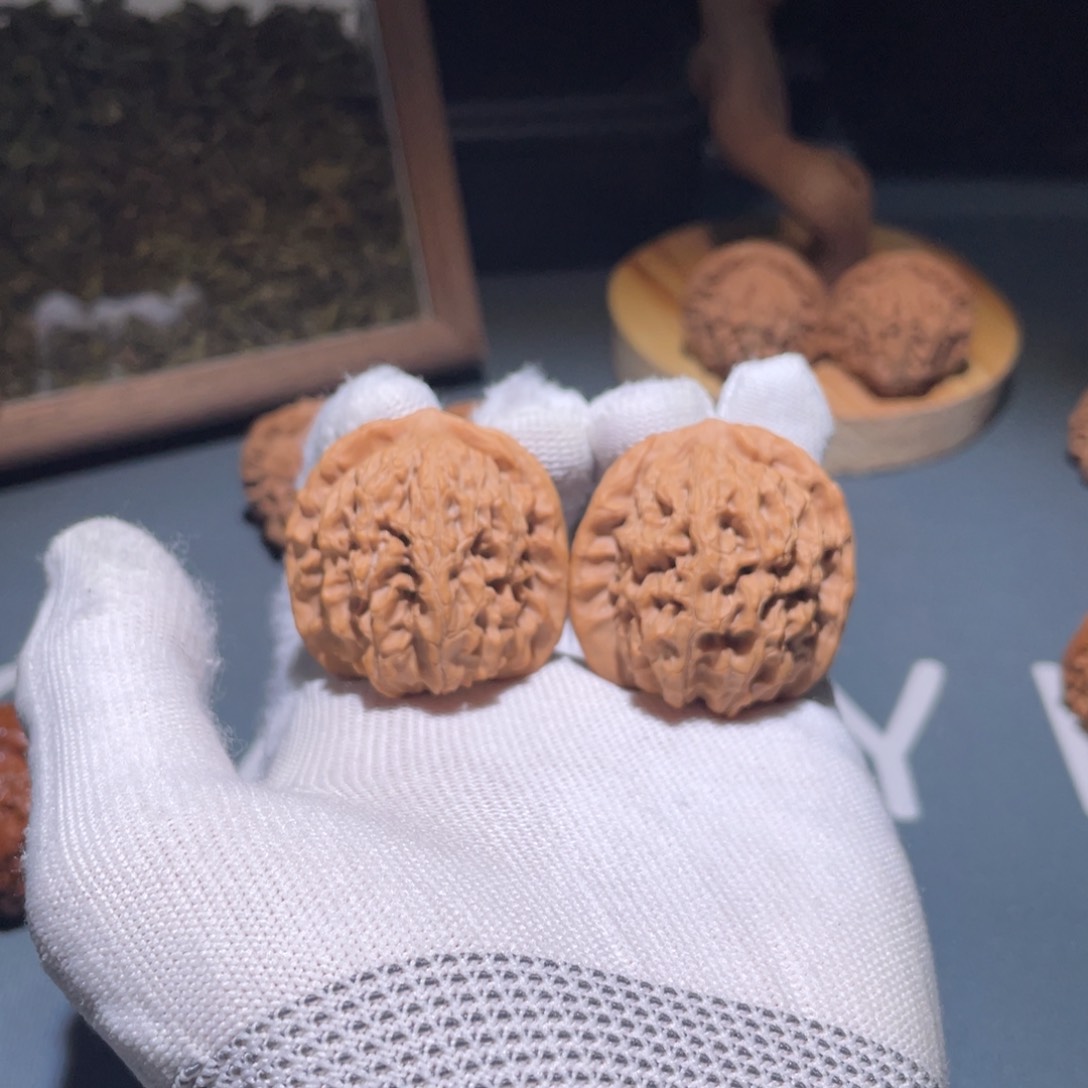 文玩核桃吊坠朵***哥马老四