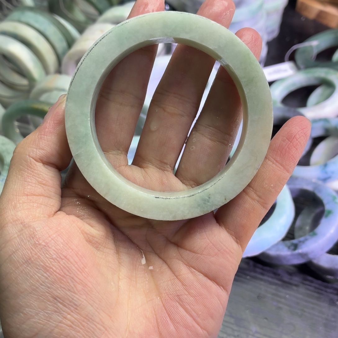 定制翡翠未镶嵌天然翡翠A货毛胚手镯定制