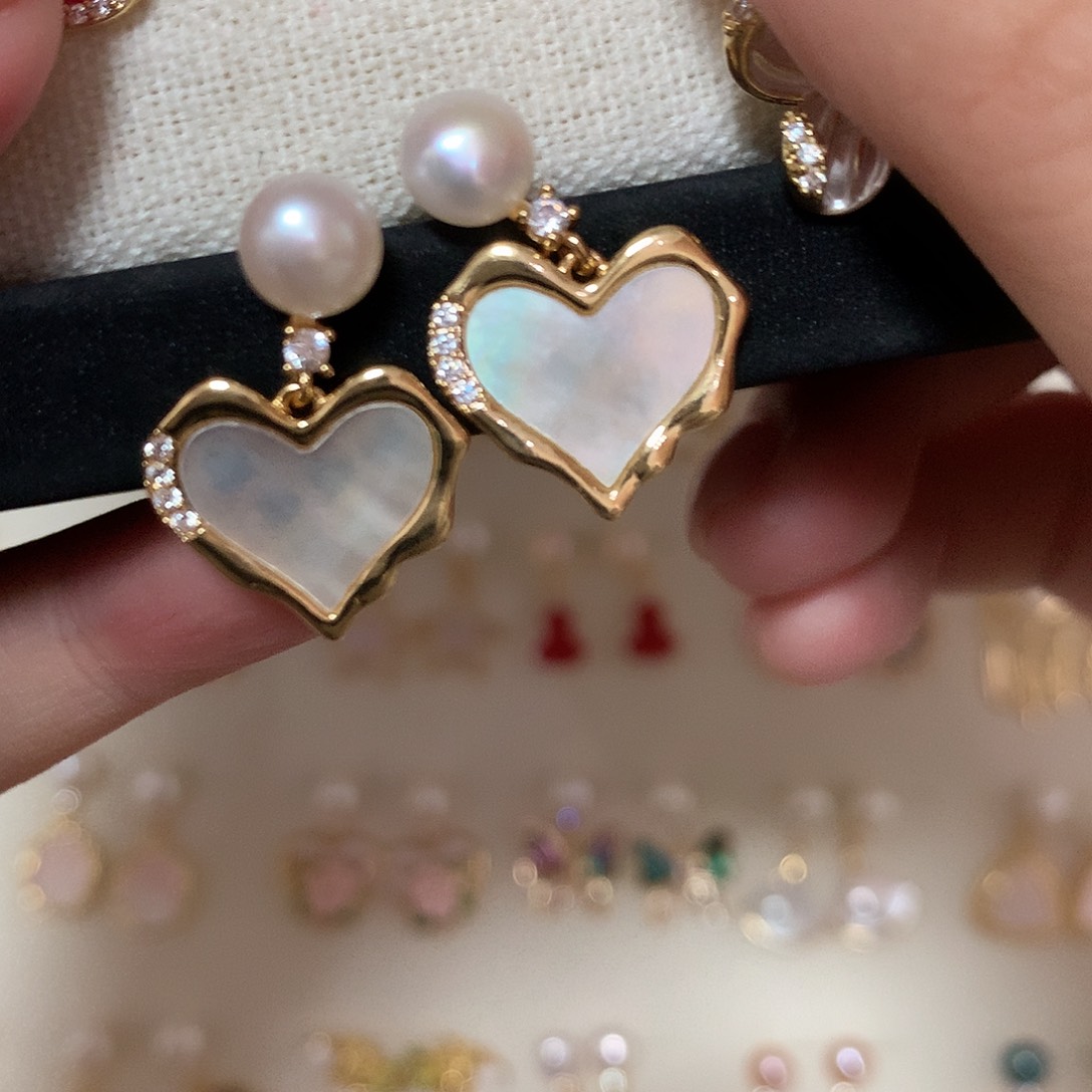 淡水珍珠耳饰合金