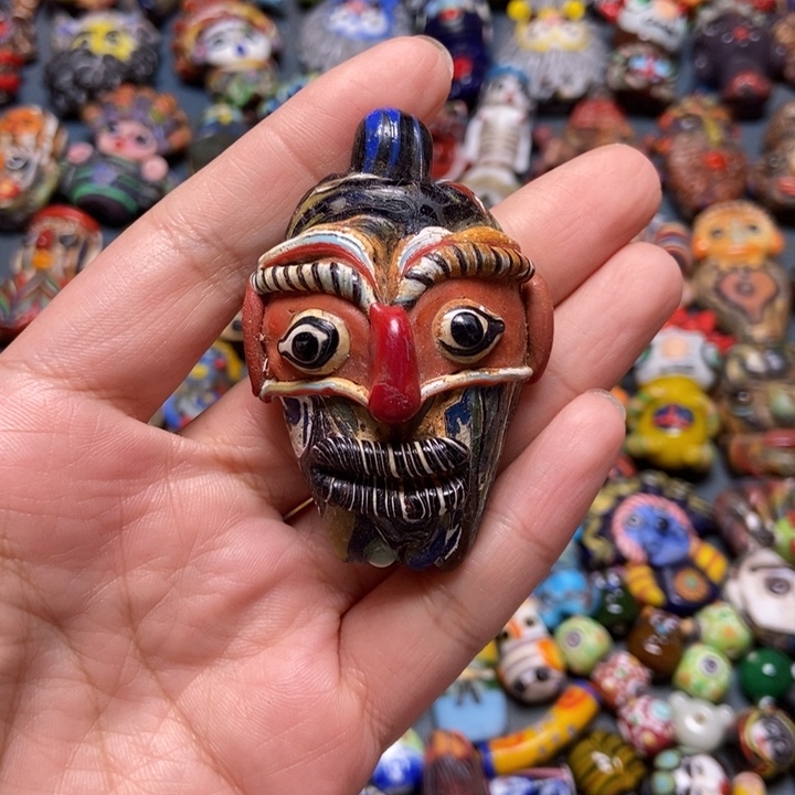 颈饰琉璃印度尼西亚老娃