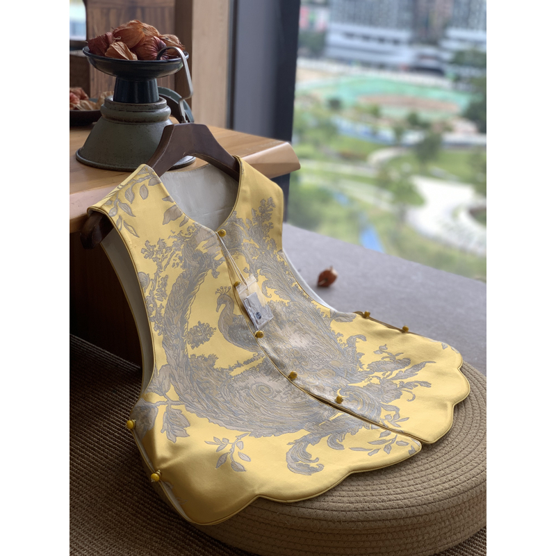 羽熹中式【浮光跃金】立体提花盘扣真丝宋锦对襟百搭新中式马甲女