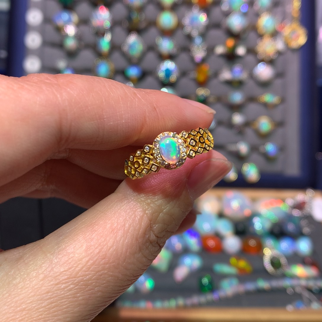 银S925镶嵌欧泊戒指特价不退换