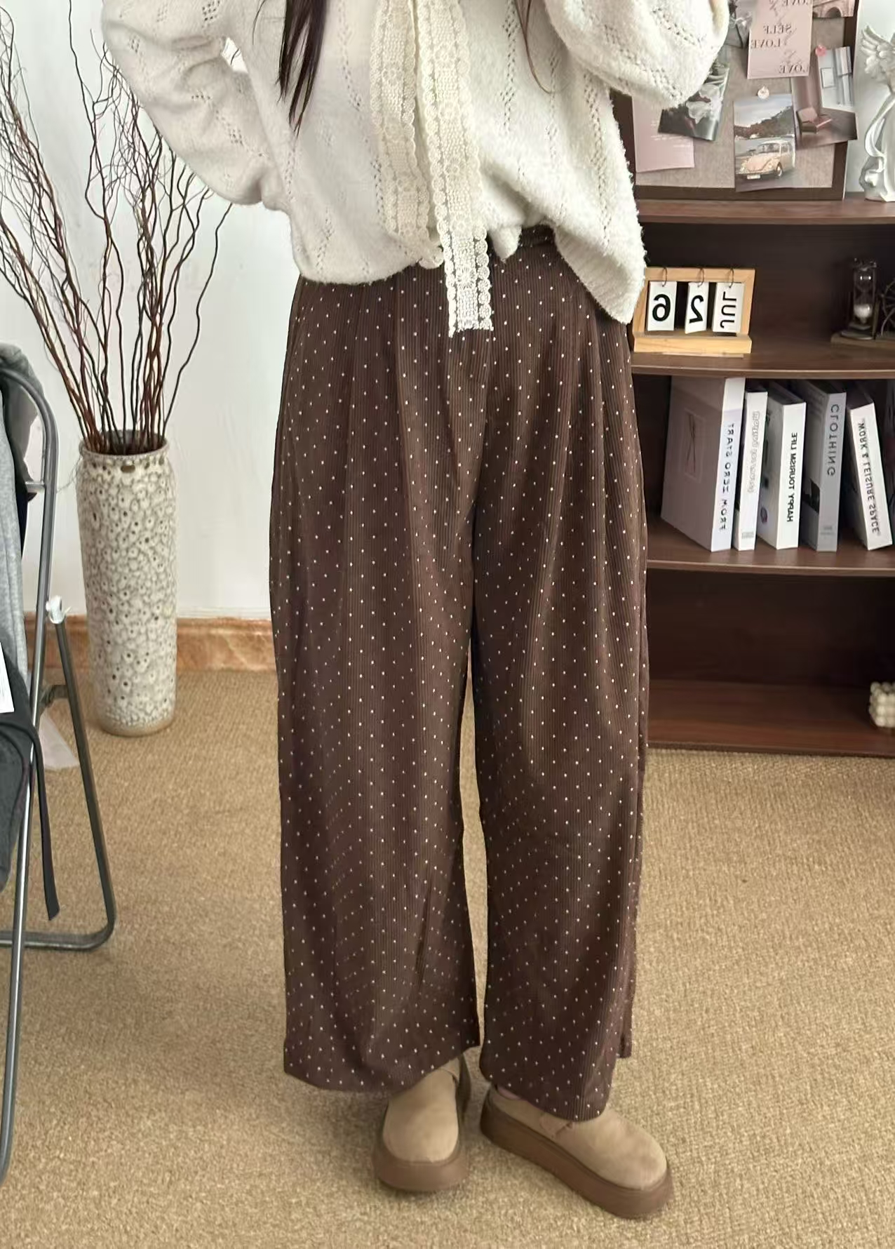 棕色波点灯芯绒裤子女秋冬胖妹妹宽松梨型身材直筒阔腿加绒休闲裤