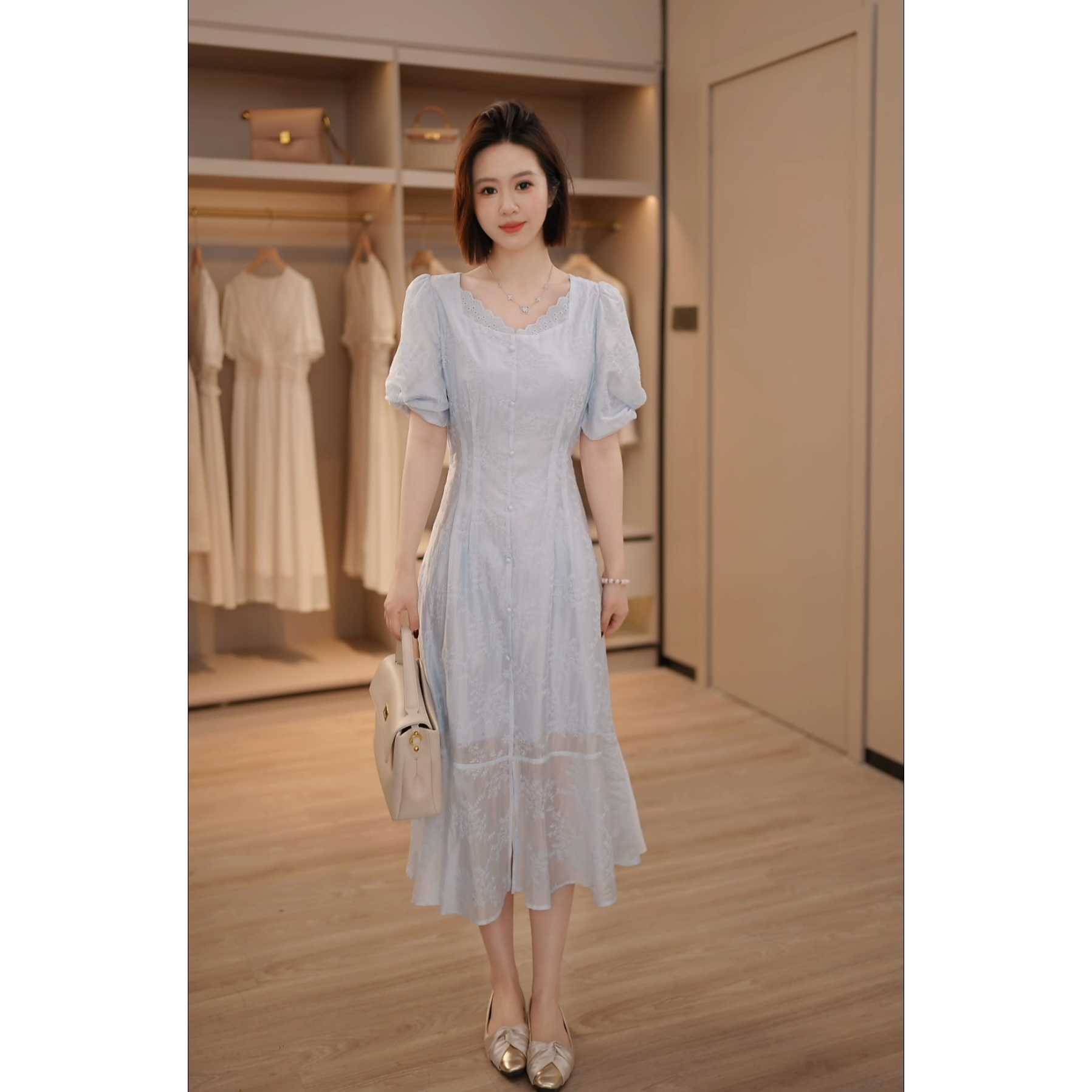蓝色恋人 重工刺绣天丝法式茶歇裙夏季新款连衣裙中长款LYQ319/2