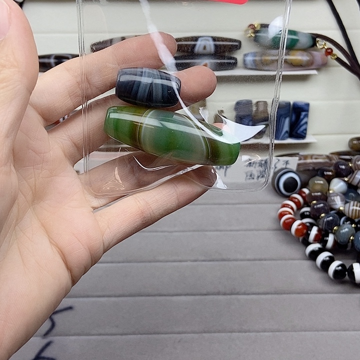 金***生玛瑙/玉髓未镶嵌颈饰