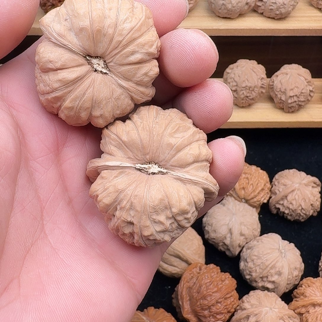 海***#桃核吊坠南瓜礅，44全品